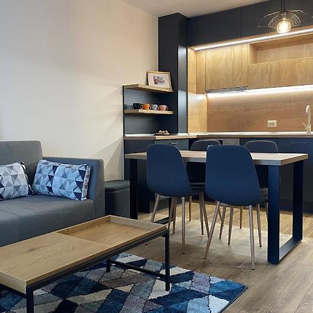 רוסה Arletti Luxury Apartment מראה חיצוני תמונה