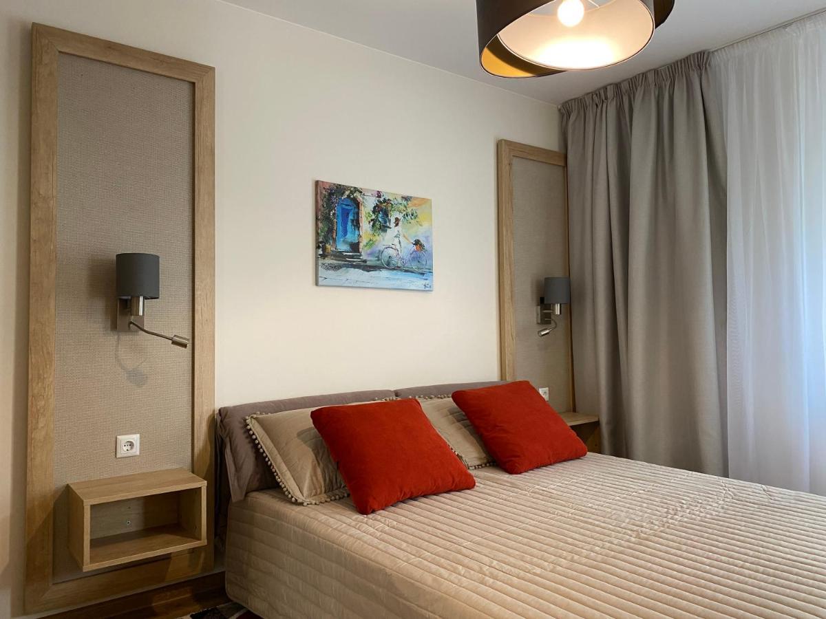 רוסה Arletti Luxury Apartment מראה חיצוני תמונה